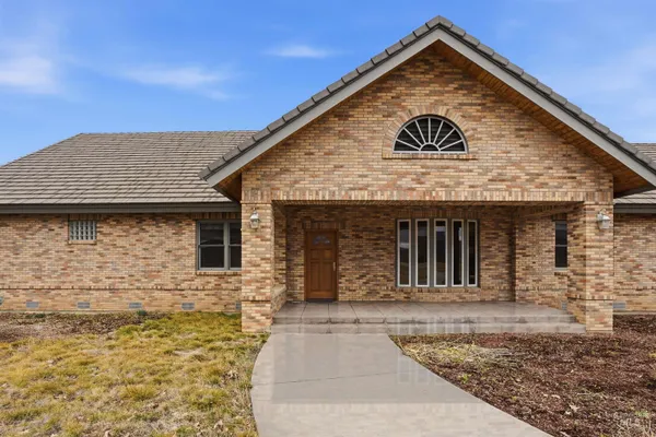 $1,295,000 | 9650 N Highway, Horseshoe Bend, ID 83629