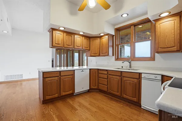 $1,295,000 | 9650 N Highway, Horseshoe Bend, ID 83629