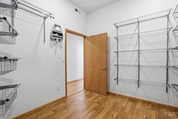 $1,295,000 | 9650 N Highway, Horseshoe Bend, ID 83629