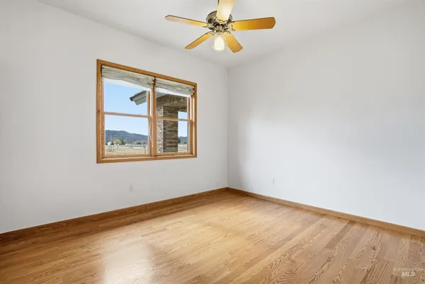 $1,295,000 | 9650 N Highway, Horseshoe Bend, ID 83629