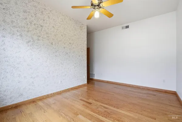 $1,295,000 | 9650 N Highway, Horseshoe Bend, ID 83629