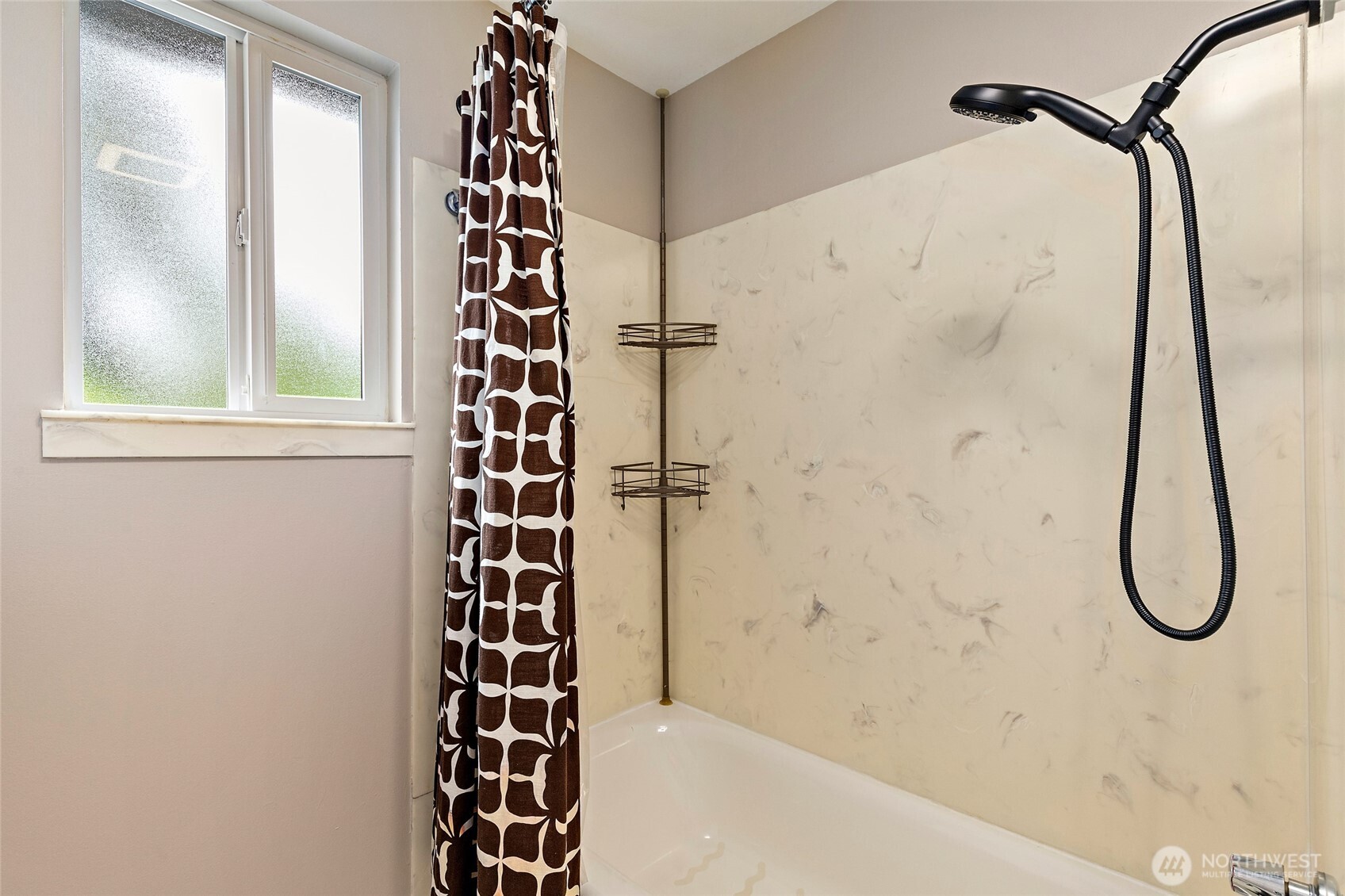 8707 Maple Lane Edmonds, WA 98026 - Photo 22 of 40