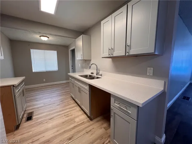 $1,795 | 5901 Idle Avenue, Las Vegas, NV 89107