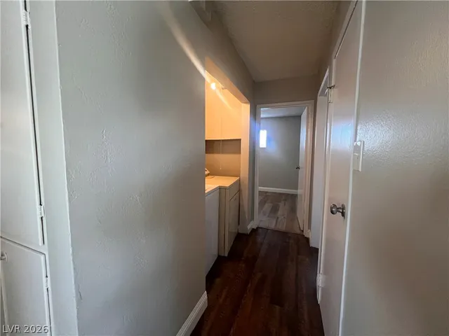 $1,795 | 5901 Idle Avenue, Las Vegas, NV 89107