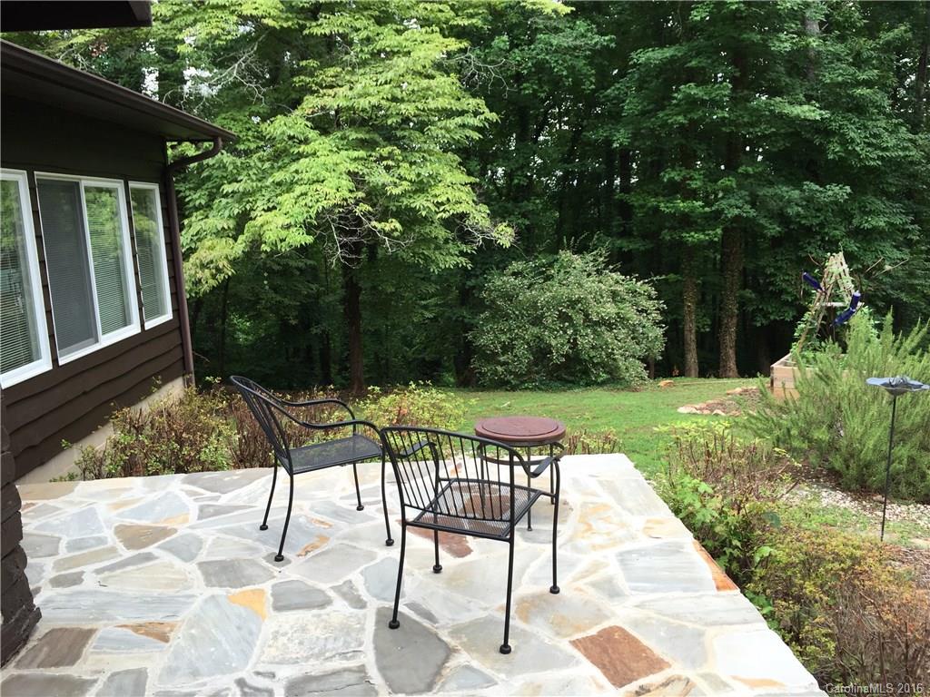 590 Wilderness Road Tryon, NC 28782 - Photo 4 of 16