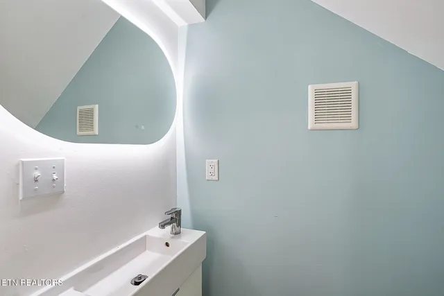 $255,000 | 2513 Orchard House Way, Knoxville, TN 37921