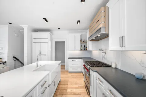 $1,975,000 | 1331 Bay Avenue, Ocean City, NJ 08226