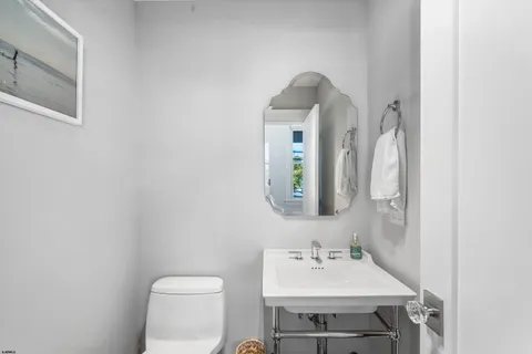 $1,975,000 | 1331 Bay Avenue, Ocean City, NJ 08226