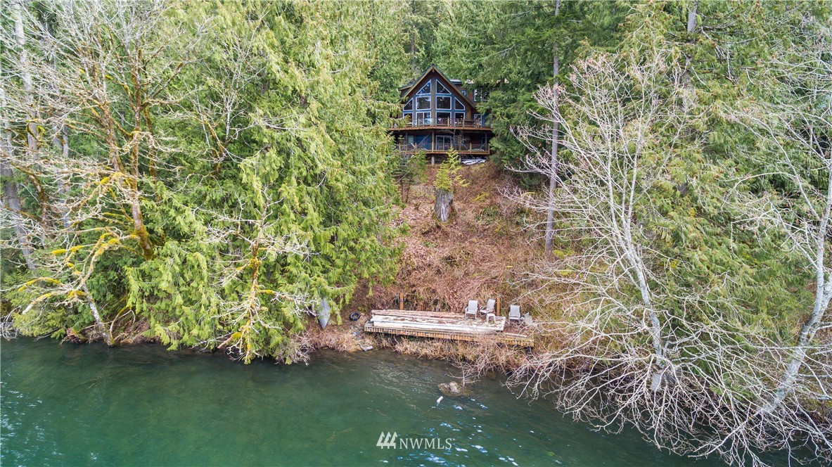 9221 Frost Creek Road Maple Falls, WA 98266 - Photo 2 of 25