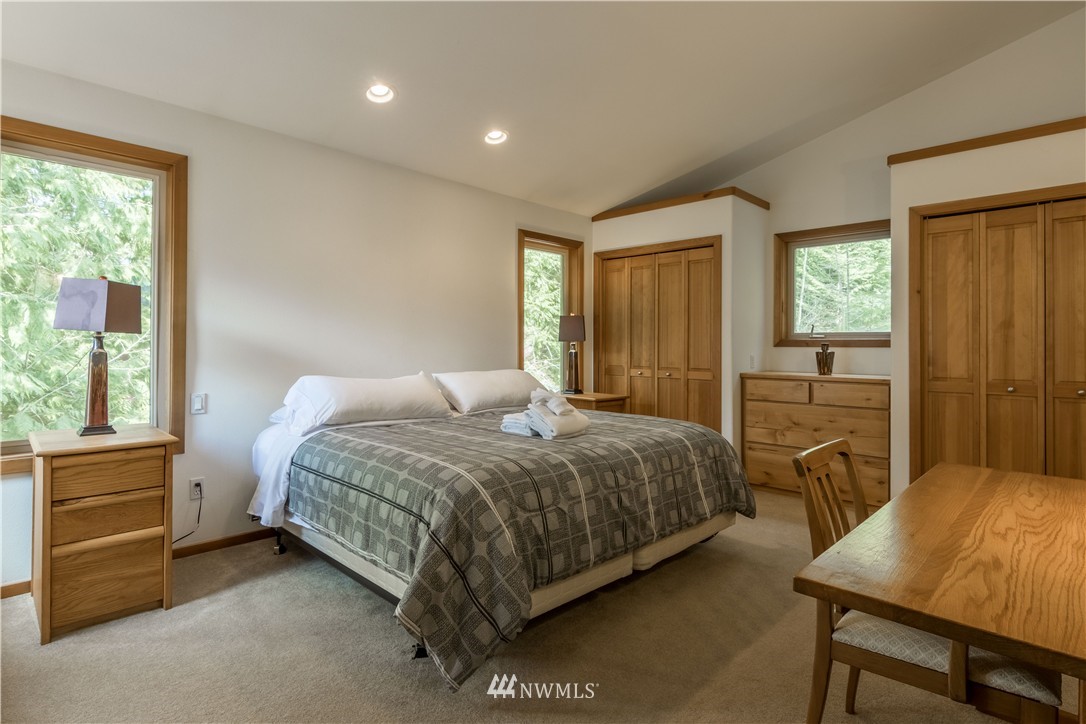 9221 Frost Creek Road Maple Falls, WA 98266 - Photo 12 of 25