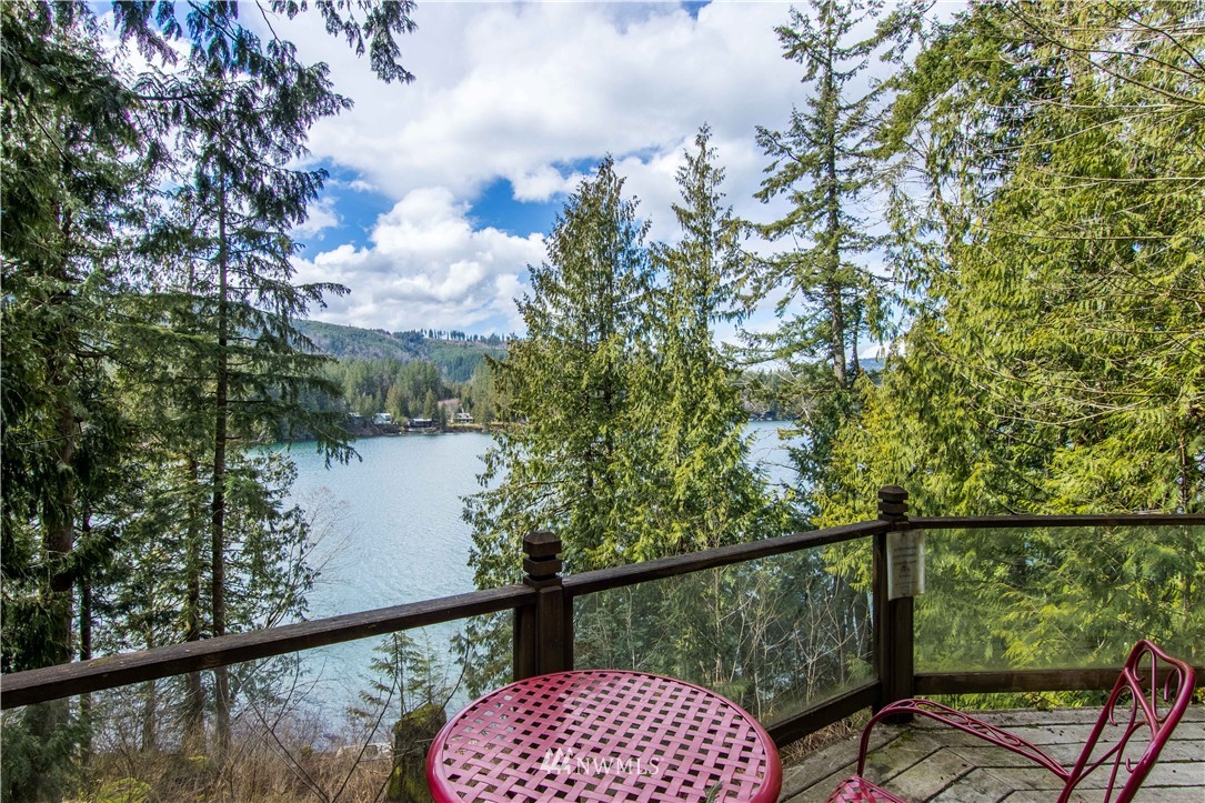 9221 Frost Creek Road Maple Falls, WA 98266 - Photo 21 of 25