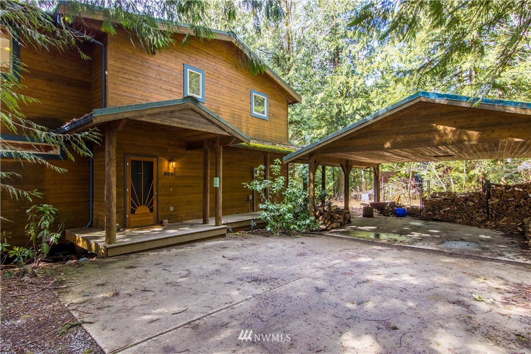 9221 Frost Creek Road Maple Falls, WA 98266 - Photo 4 of 25