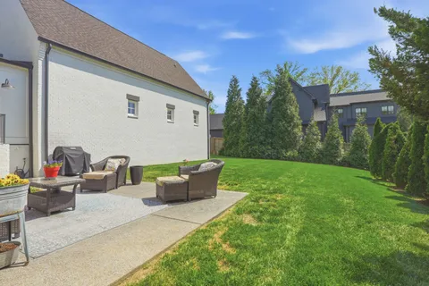 $2,829,000 | 1725 Stokes Lane, Nashville, TN 37215