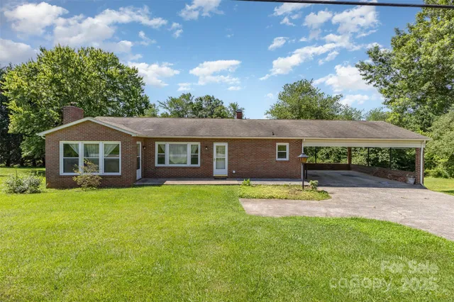 $255,000 | 416 Pete Brittain Road, Morganton, NC 28655