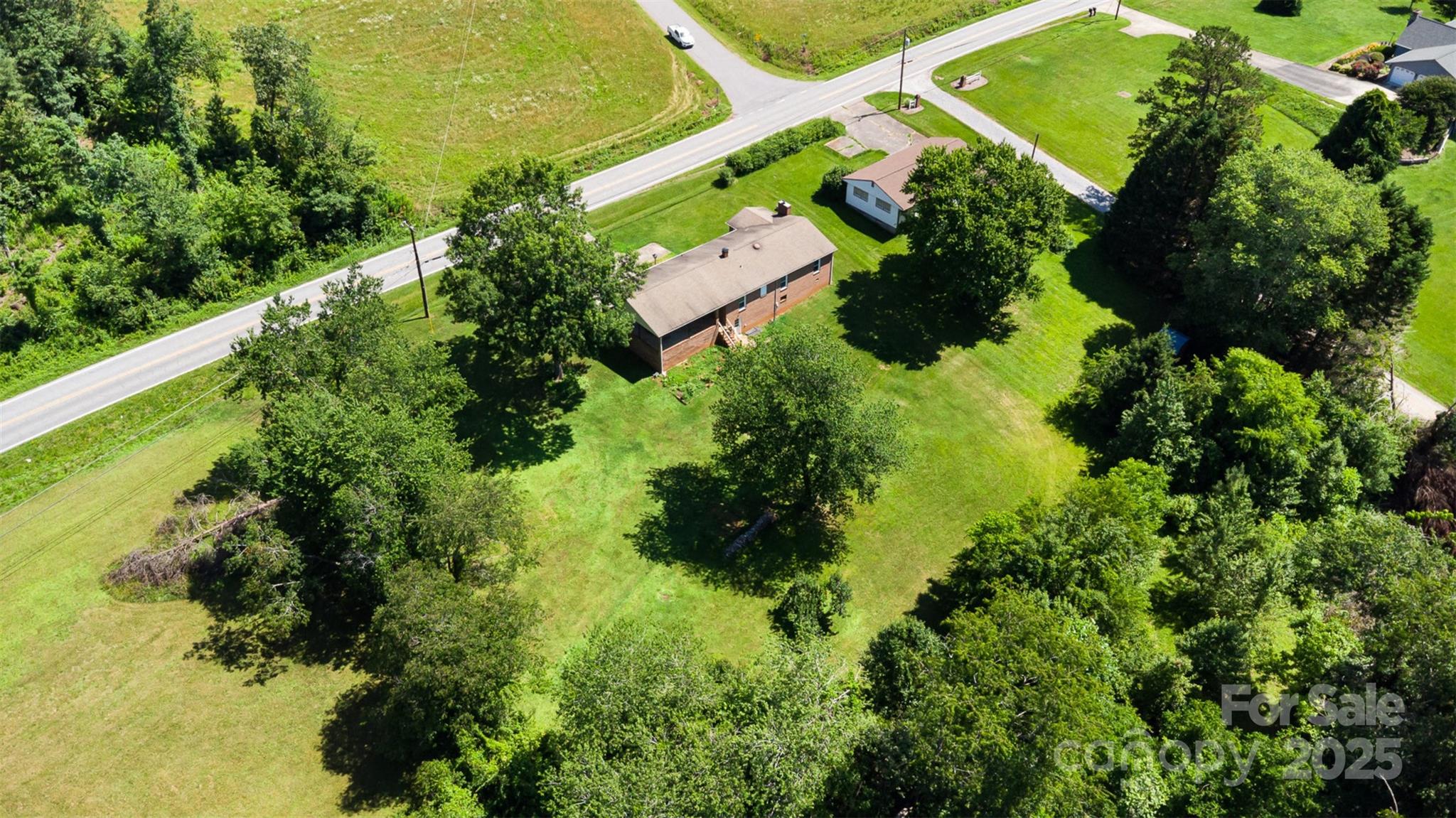 416 Pete Brittain Road Morganton, NC 28655 - Photo 33 of 37