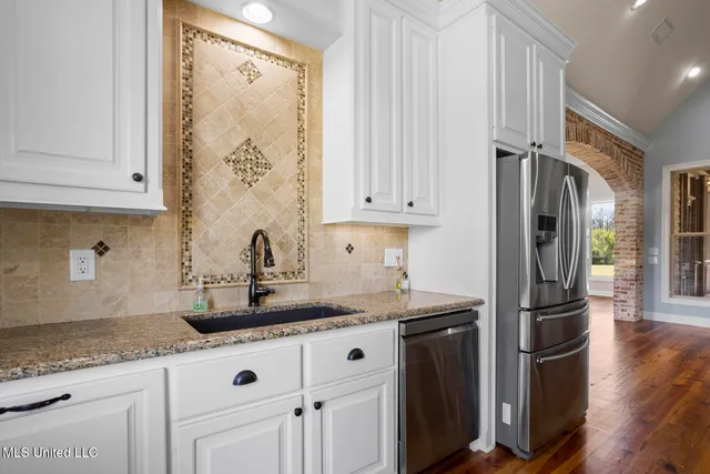 $622,000 | 127 Bonne Vie Drive, Brandon, MS 39047