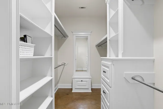 $622,000 | 127 Bonne Vie Drive, Brandon, MS 39047