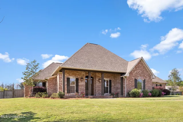 $622,000 | 127 Bonne Vie Drive, Brandon, MS 39047