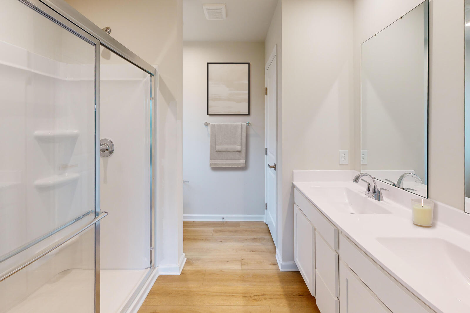 9141 West Ace Drive Santee, SC 29142 - Photo 9 of 12 Owner's Bath (1)