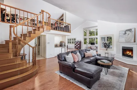 $1,595,000 | 7351 Alicante Road, Carlsbad, CA 92009
