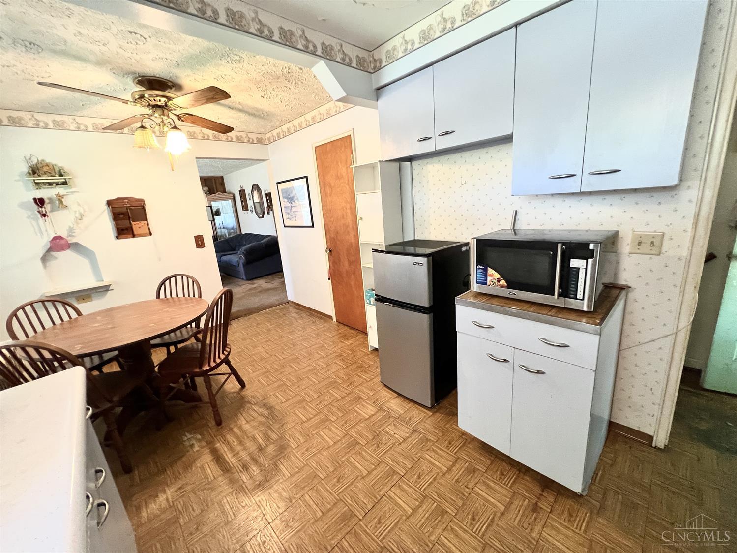 5667 Bridgetown Road Cincinnati, OH 45248 - Photo 8 of 20 Gallery Image 8