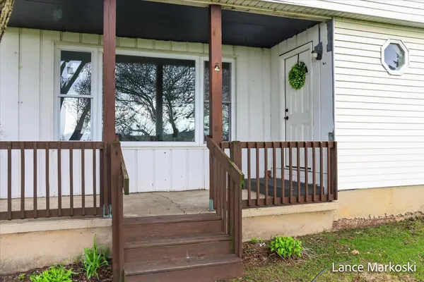 $365,000 | 1585 135th Avenue, Wayland, MI 49348