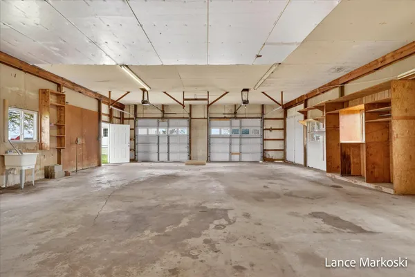 $365,000 | 1585 135th Avenue, Wayland, MI 49348