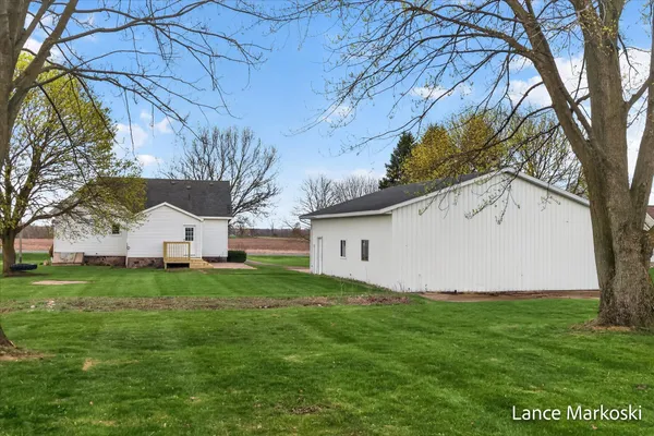 $365,000 | 1585 135th Avenue, Wayland, MI 49348
