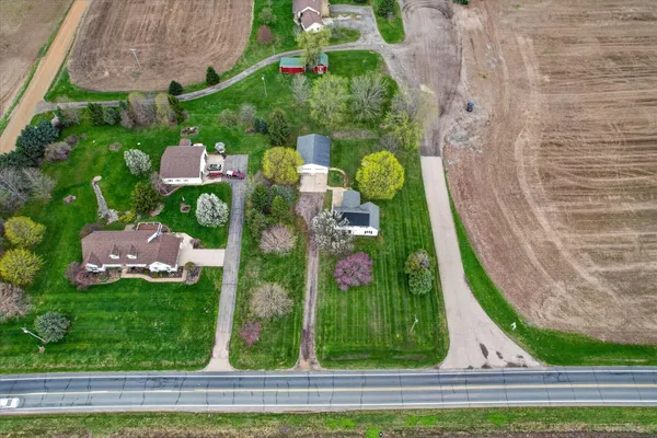 $365,000 | 1585 135th Avenue, Wayland, MI 49348