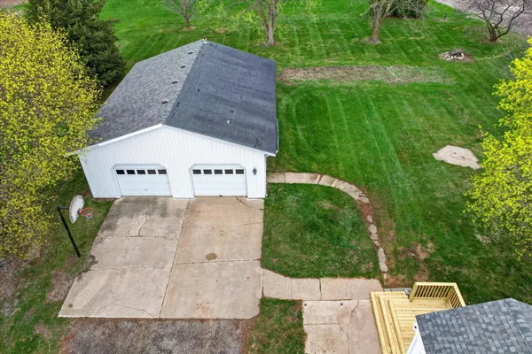 $365,000 | 1585 135th Avenue, Wayland, MI 49348