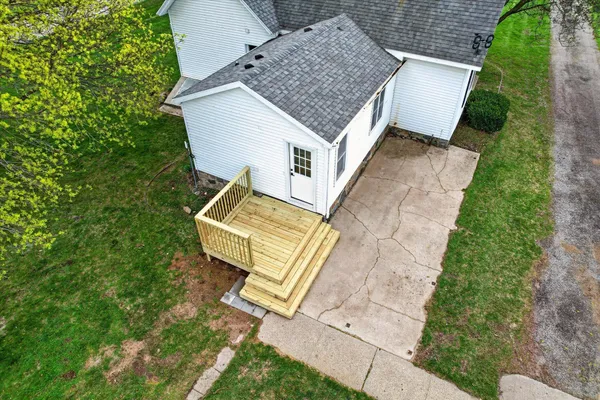 $365,000 | 1585 135th Avenue, Wayland, MI 49348