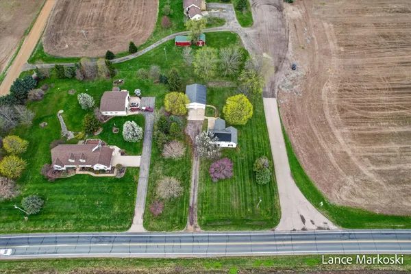 $365,000 | 1585 135th Avenue, Wayland, MI 49348