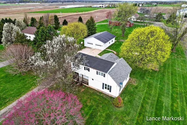 $365,000 | 1585 135th Avenue, Wayland, MI 49348