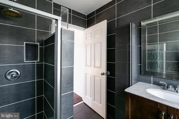 $1,200 | 1801 North Mascher Street, Philadelphia, PA 19122