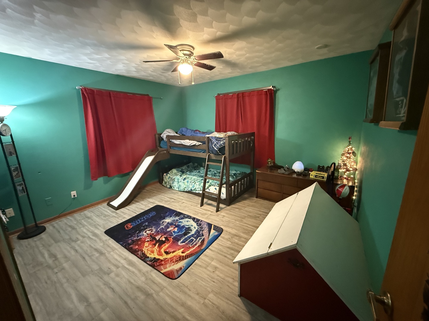 2276 Cross Street Freeport, IL 61032 - Photo 15 of 15 a living room with furniture and a fireplace