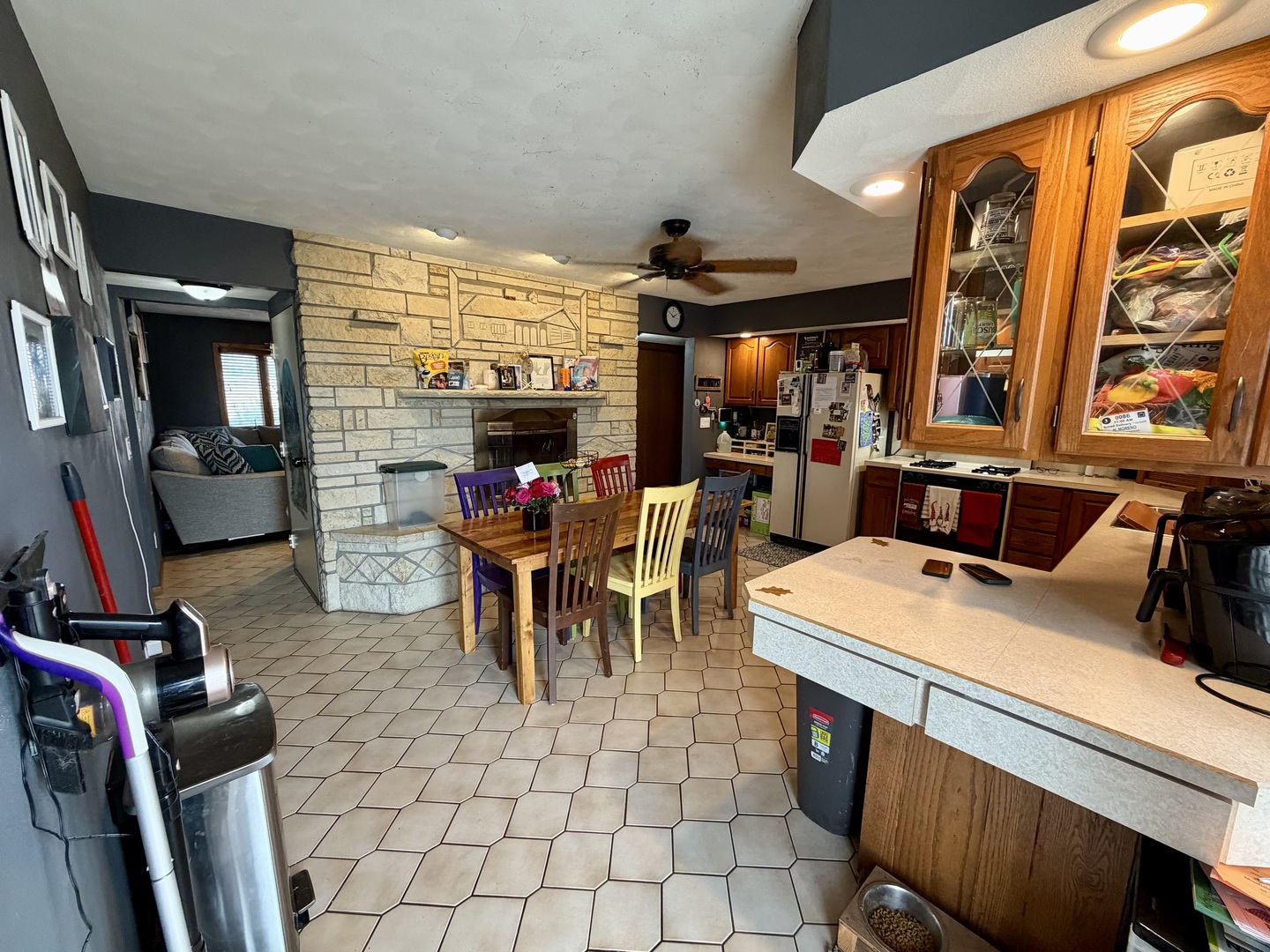 2276 Cross Street Freeport, IL 61032 - Photo 8 of 21