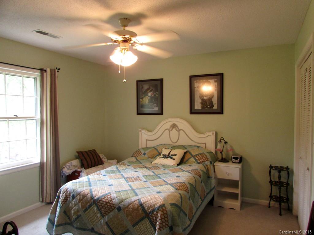 1303 Rabbit Run Road York, SC 29745 - Photo 12 of 24 Gallery Image 12