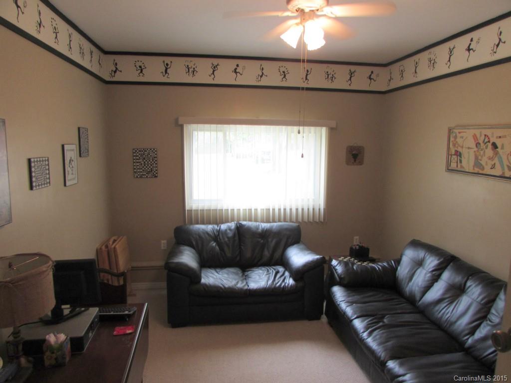 1303 Rabbit Run Road York, SC 29745 - Photo 13 of 24 Gallery Image 13