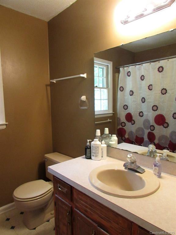1303 Rabbit Run Road York, SC 29745 - Photo 15 of 24 Gallery Image 15