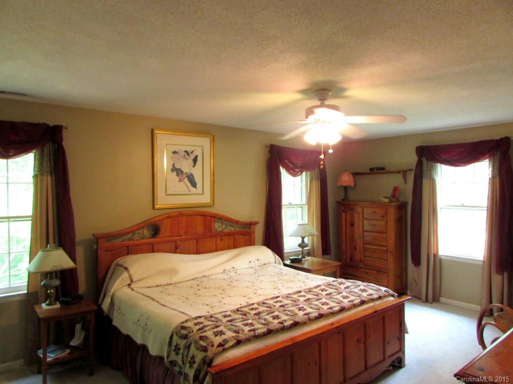 1303 Rabbit Run Road York, SC 29745 - Photo 9 of 24 Gallery Image 9