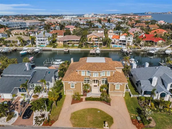 $3,250,000 | 119 8th Street East, Tierra Verde, FL 33715