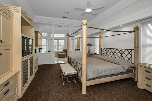 $3,250,000 | 119 8th Street East, Tierra Verde, FL 33715