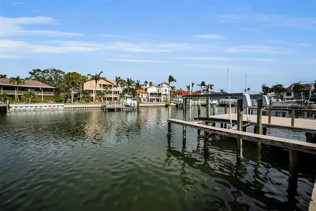 $3,250,000 | 119 8th Street East, Tierra Verde, FL 33715