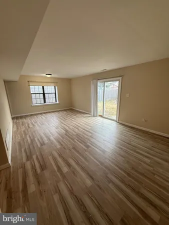 $2,200 | 8 Hewitt Lane, Sicklerville, NJ 08081