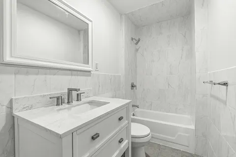 $999,000 | 14-16 Garfield Avenue, Woburn, MA 01801