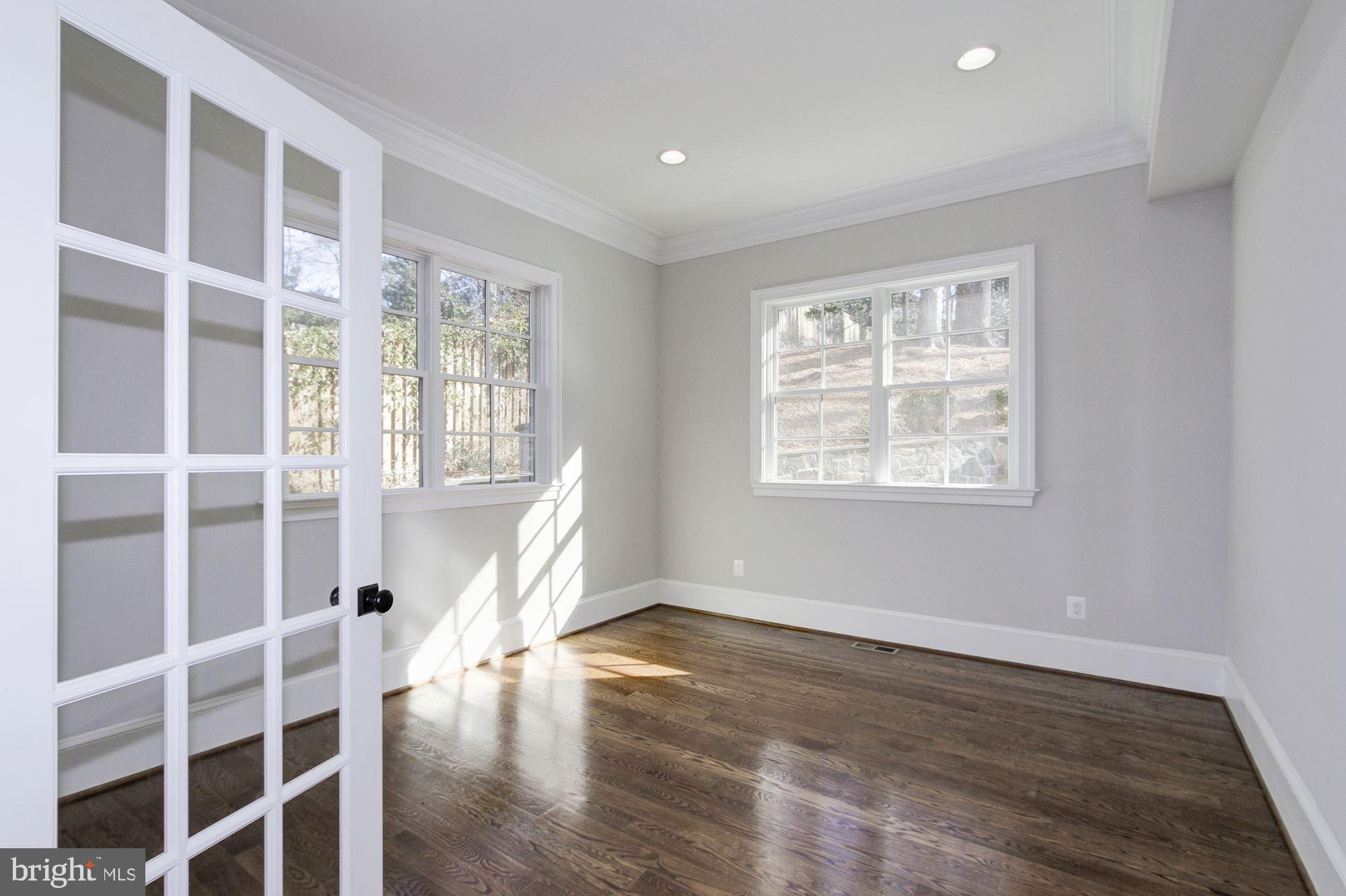 6507 Pyle Road Bethesda, MD 20817 - Photo 35 of 69