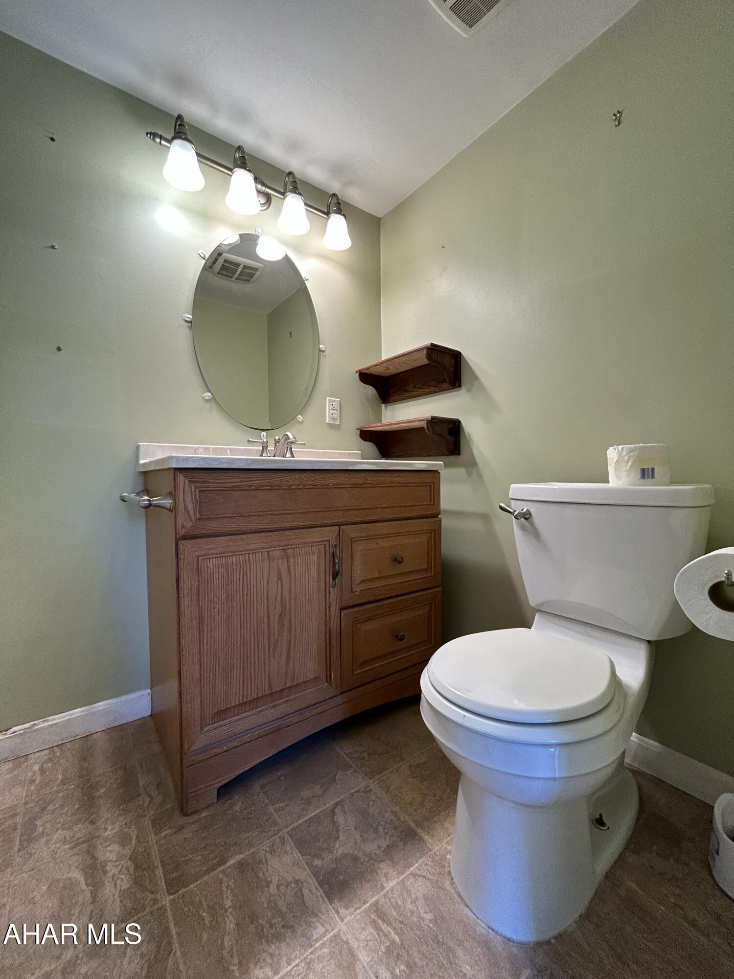890 Puzzletown Road Duncansville, PA 16635 - Photo 25 of 36