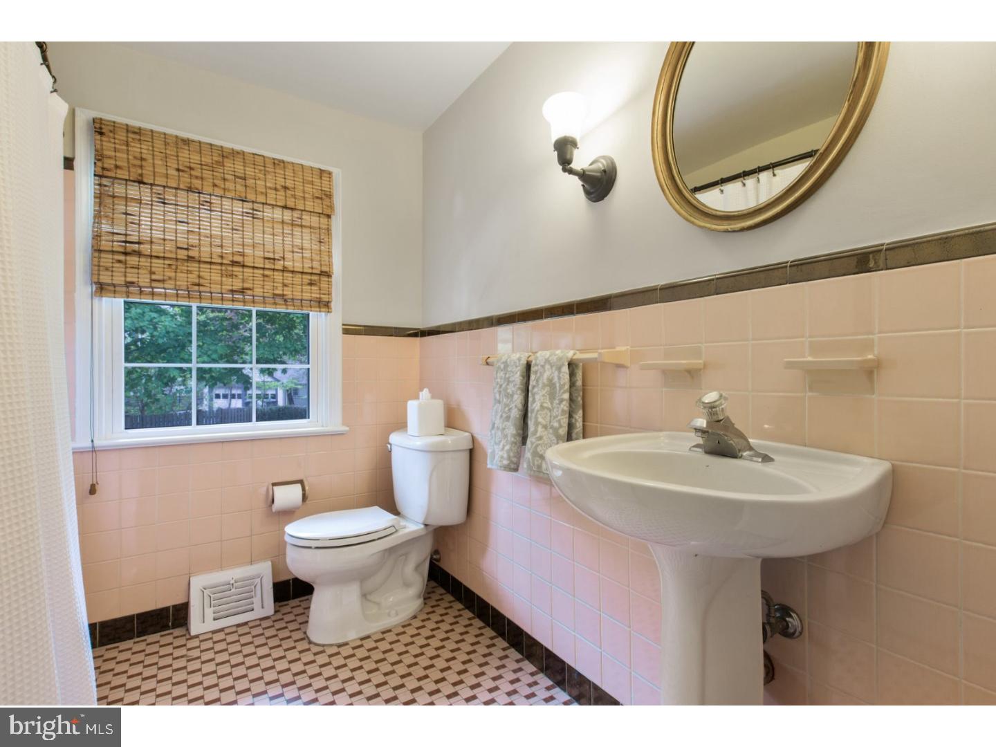 30 Croton Road Wayne, PA 19087 - Photo 16 of 20 Bathroom