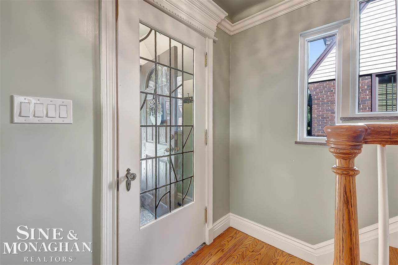 630 Washington Road Grosse Pointe, MI 48230 - Photo 3 of 39 50059941-2.JPG