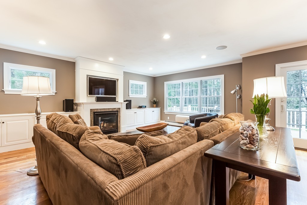 184 Riverside Drive Norwell, MA 02061 - Photo 9 of 30 Gallery Image 9